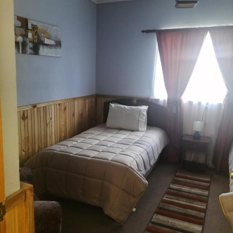 Hostal Y Cabanas Vientos Del Sur Puerto Ingeniero Ibanez Extérieur photo